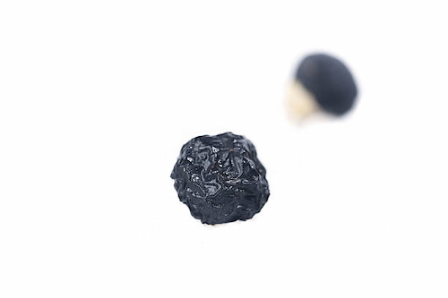 آلو بخارای سیاه کمک‌ کننده به بهبود هضم